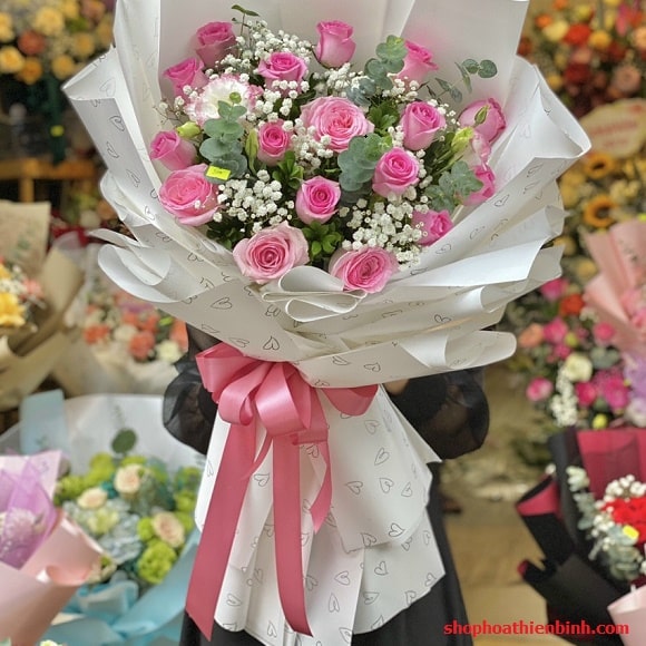 Hoa Valentine Giá Rẻ Giao Vị Thanh