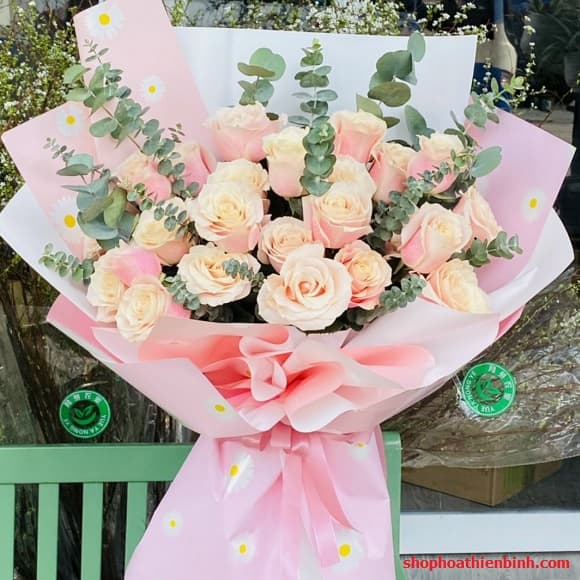 Giao Hoa Đẹp Valentine 14-2 Chợ Gạo