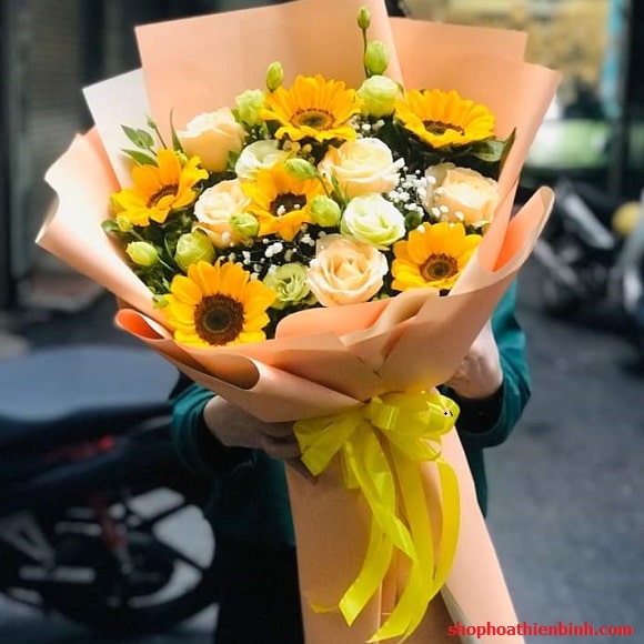 Hoa Đẹp Valentine Giao Phú Riềng